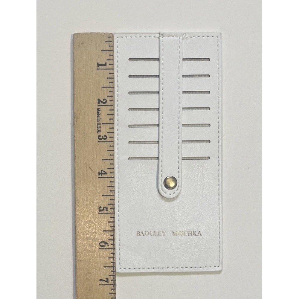 Badgley Mischka Simple Cards Holder New White‎ 7 Slots With Snap 6.25x3 MSRP $19 - Picture 4 of 5